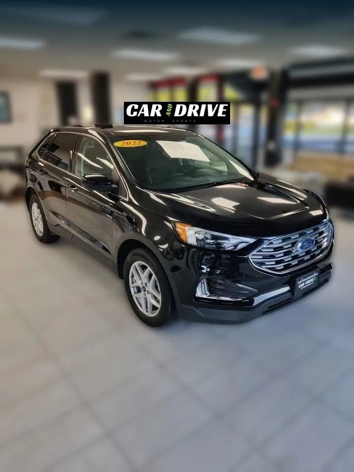 Used 2022 Ford Edge SEL image 3