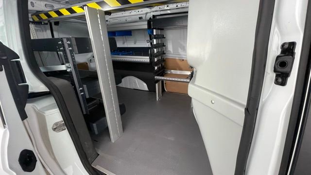 Used 2022 Ford Transit Connect XL image 41
