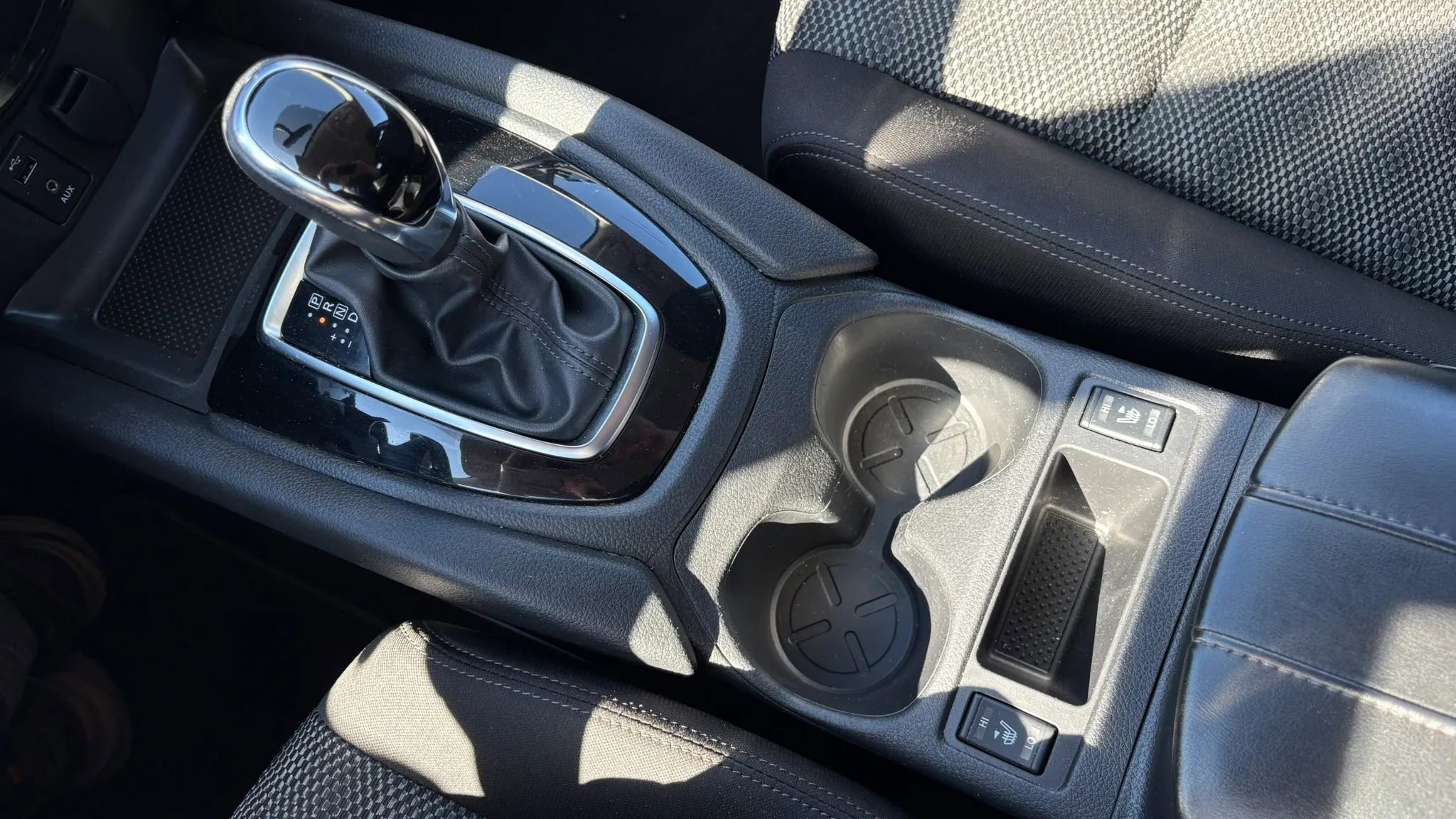 Used 2017 Nissan Rogue Sport SV w/ SV Premium Package image 21