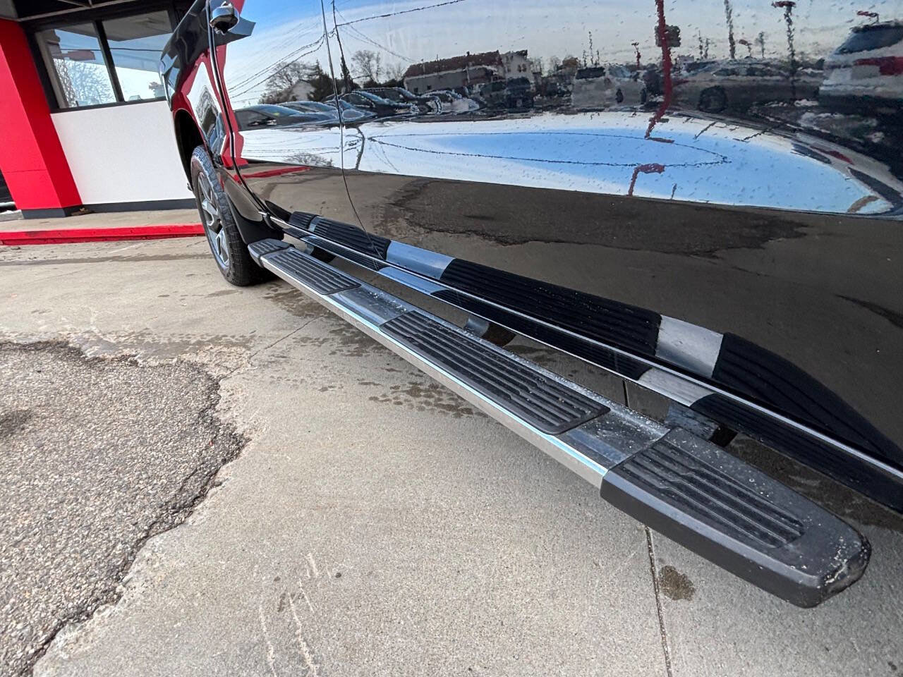 Used 2022 Chevrolet Silverado 1500 LT w/ Z71 Off-Road Package image 15