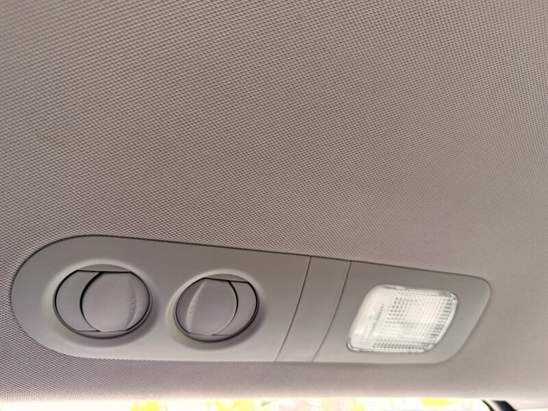 Used 2011 Honda Odyssey EX image 45