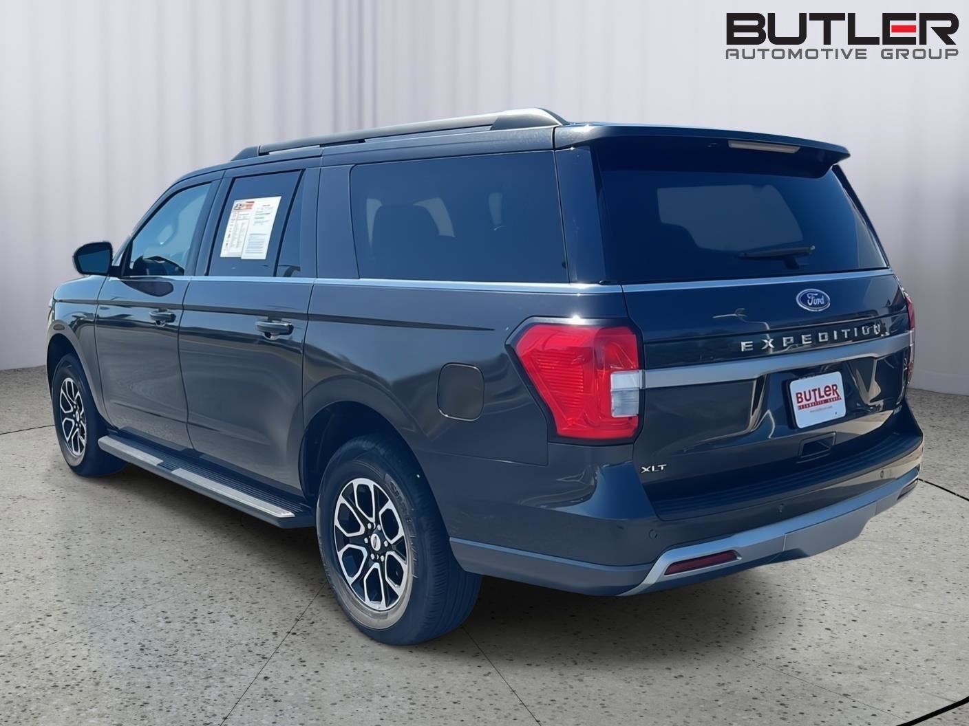 Used 2024 Ford Expedition Max XLT AWD/4WD image 4