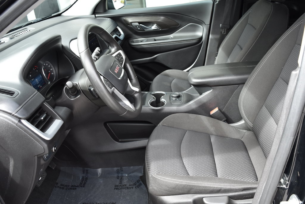 Used 2024 GMC Terrain SLE AWD/4WD image 8