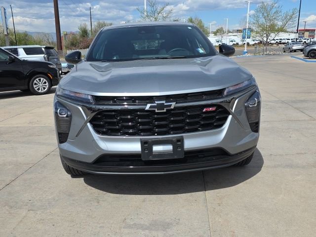 Certified 2024 Chevrolet Trax RS w/ Driver Confidence Package image 2