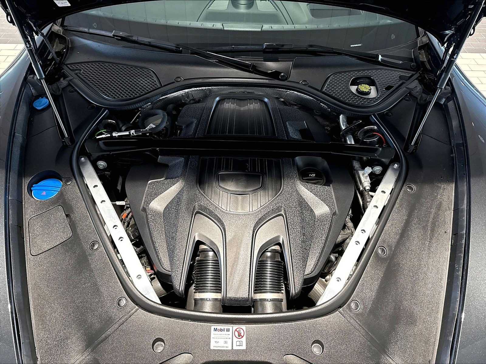 Used 2024 Porsche Panamera 4 AWD/4WD image 25