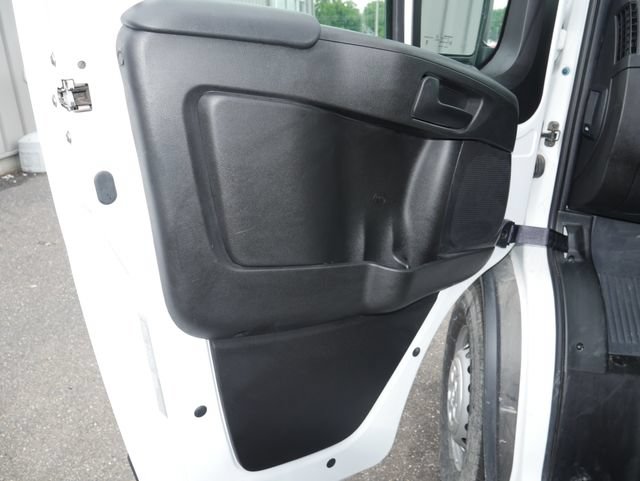 Used 2025 RAM ProMaster 2500 w/ U-Haul Equipment Group FWD image 7