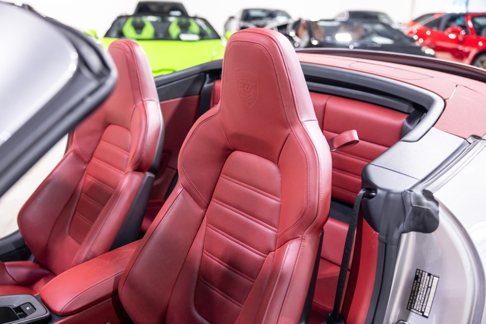 Used 2022 Porsche 911 Cabriolet image 41