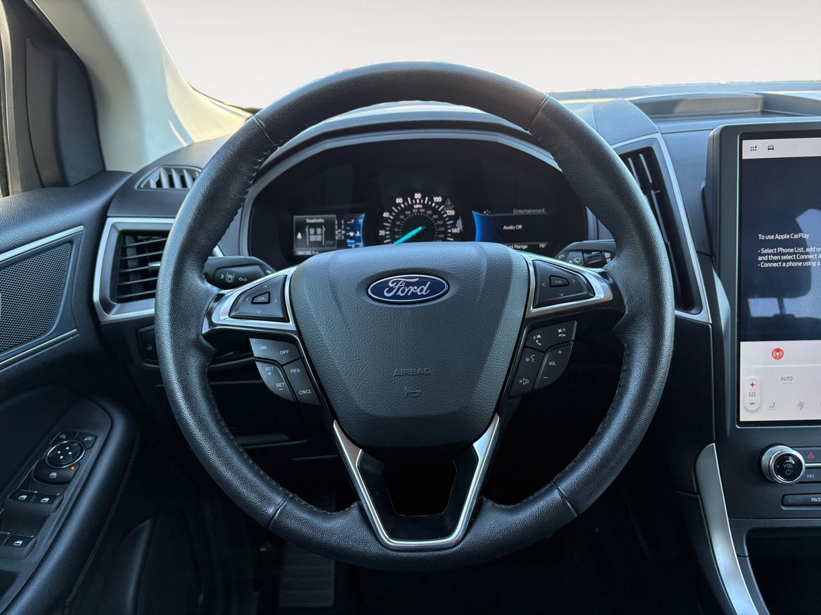 Used 2024 Ford Edge SEL AWD/4WD image 12