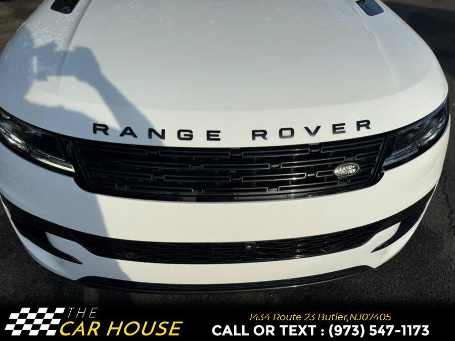 Used 2023 Land Rover Range Rover Sport SE AWD/4WD image 10