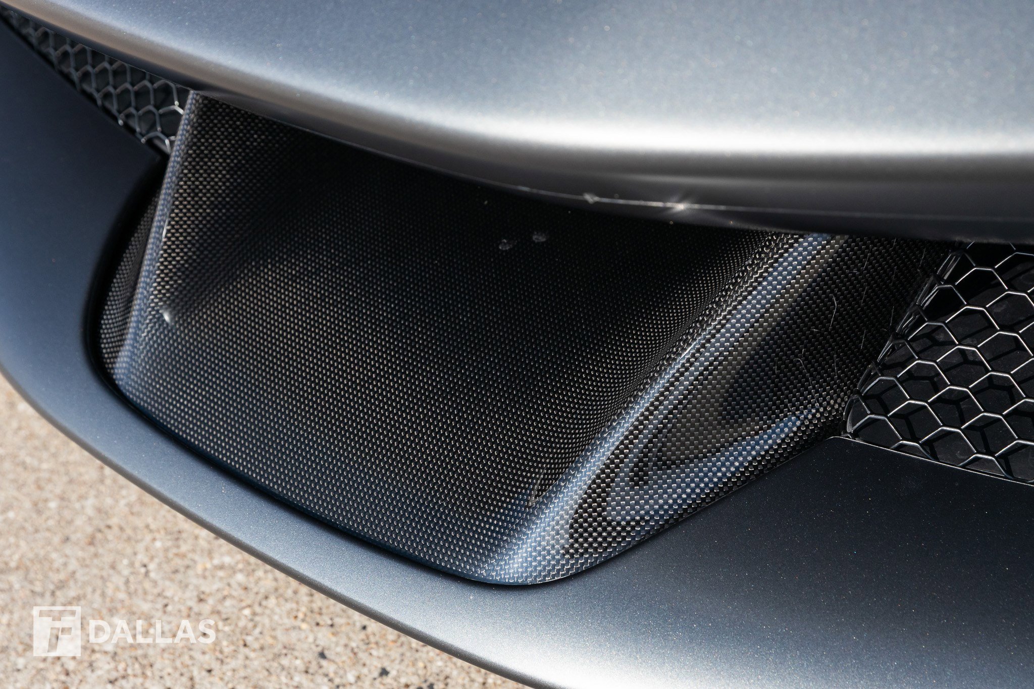 Used 2025 Ferrari SF90 Spider Spider image 7