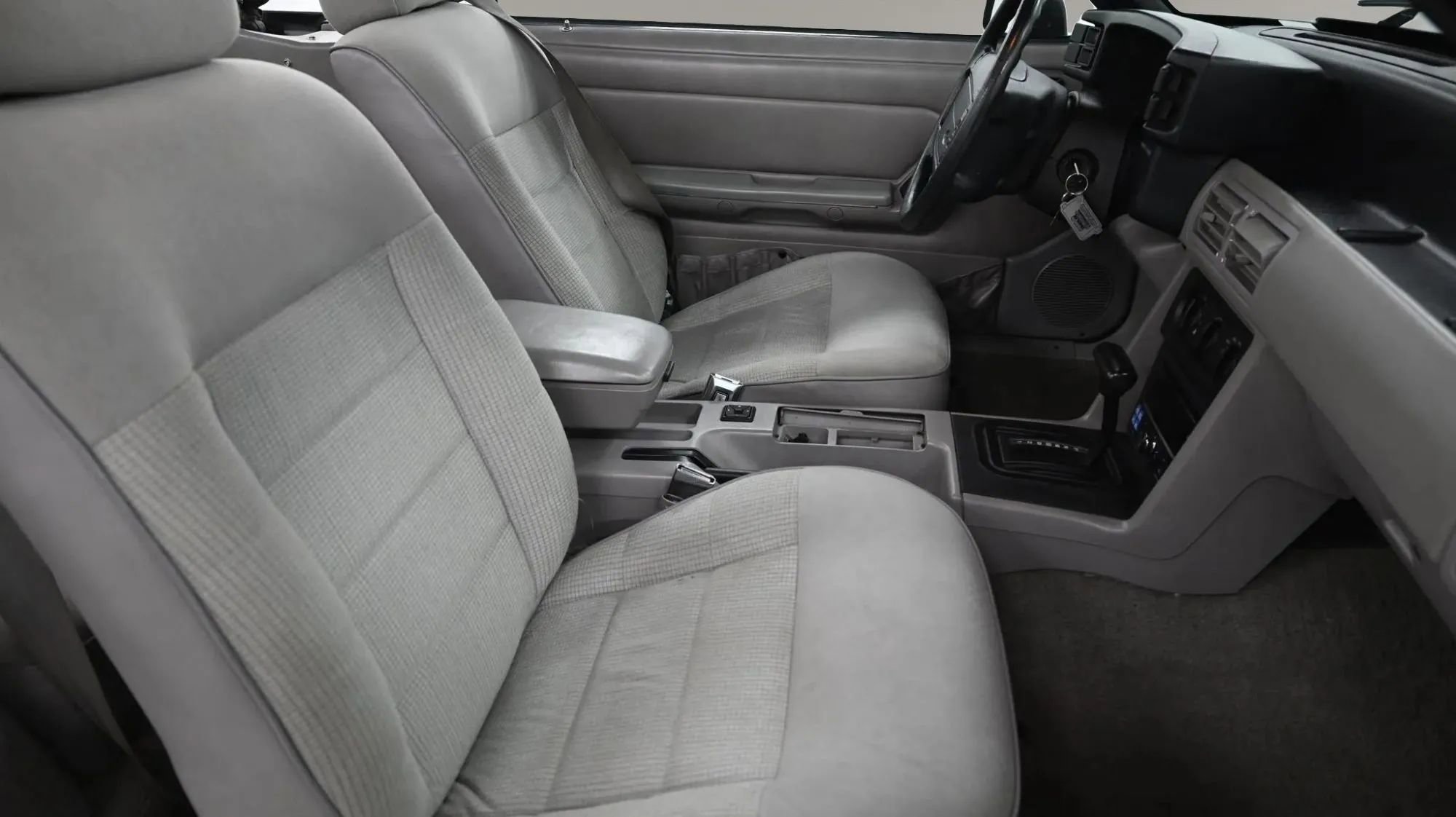 Used 1992 Ford Mustang LX image 21