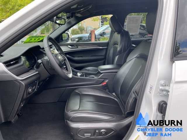 Used 2024 Jeep Grand Cherokee Limited 4xe AWD/4WD image 32