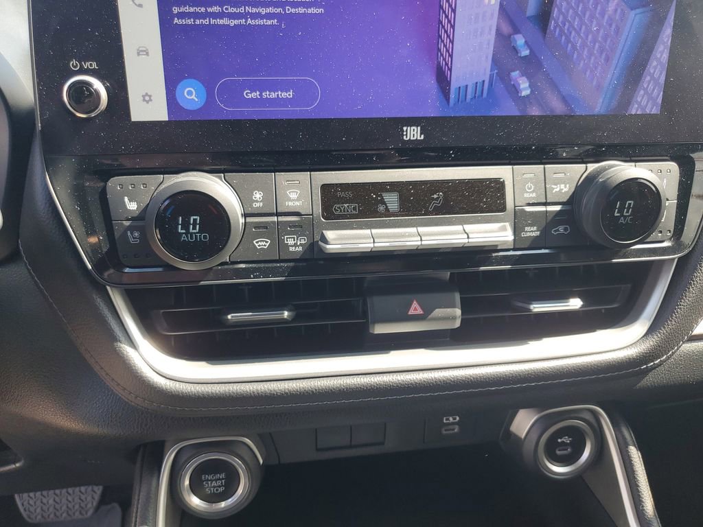 Used 2024 Toyota Grand Highlander AWD image 18