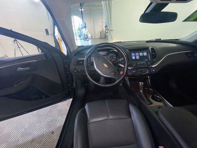 Used 2014 Chevrolet Impala LT FWD image 26