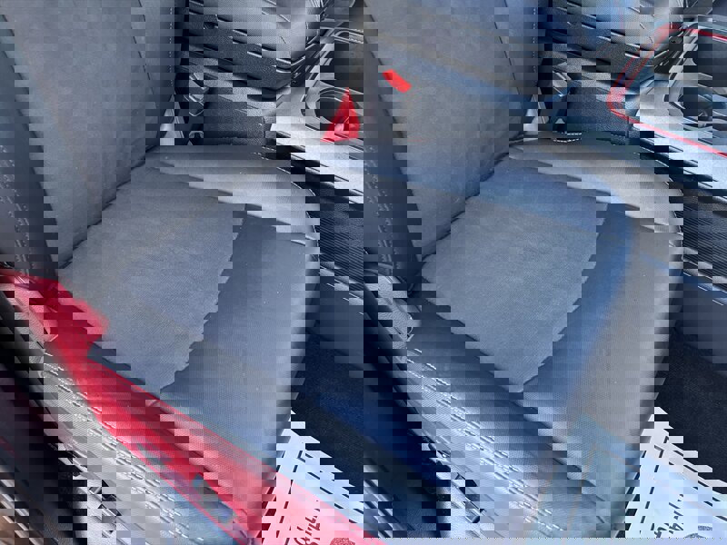 Used 2015 RAM 1500 Rebel w/ Luxury Group image 30