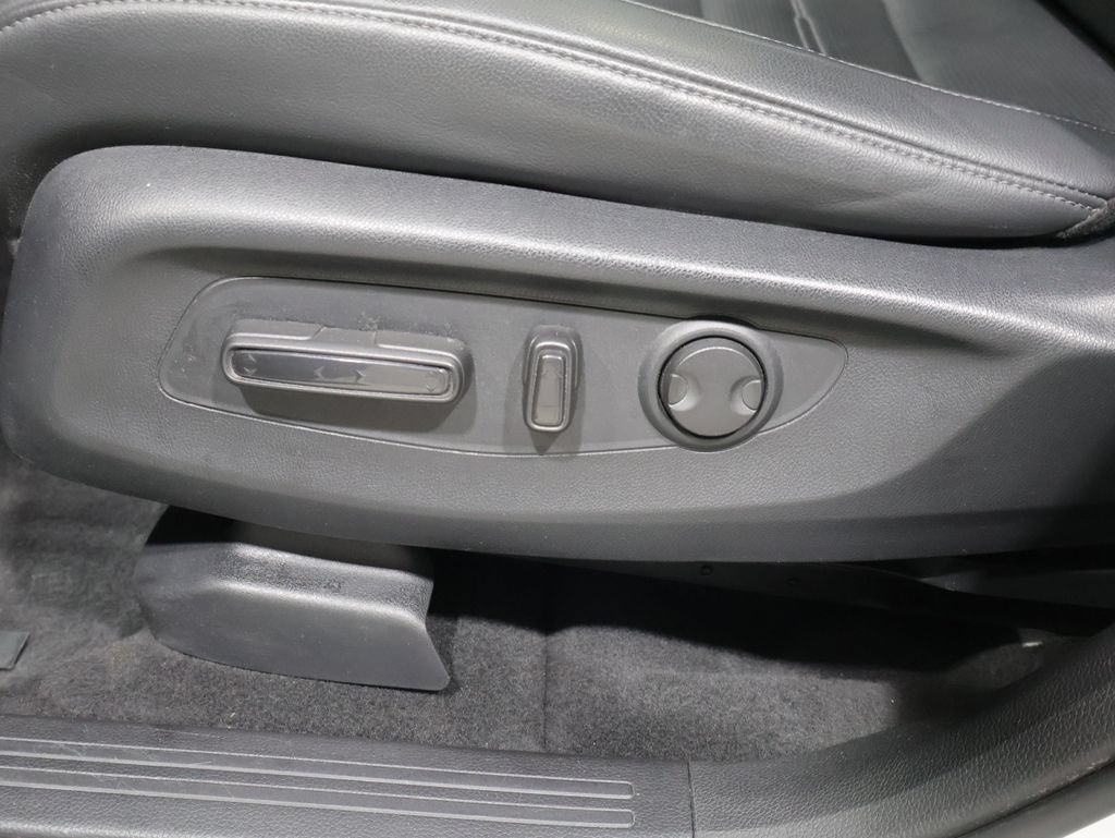 Certified 2024 Honda CR-V EX-L image 12