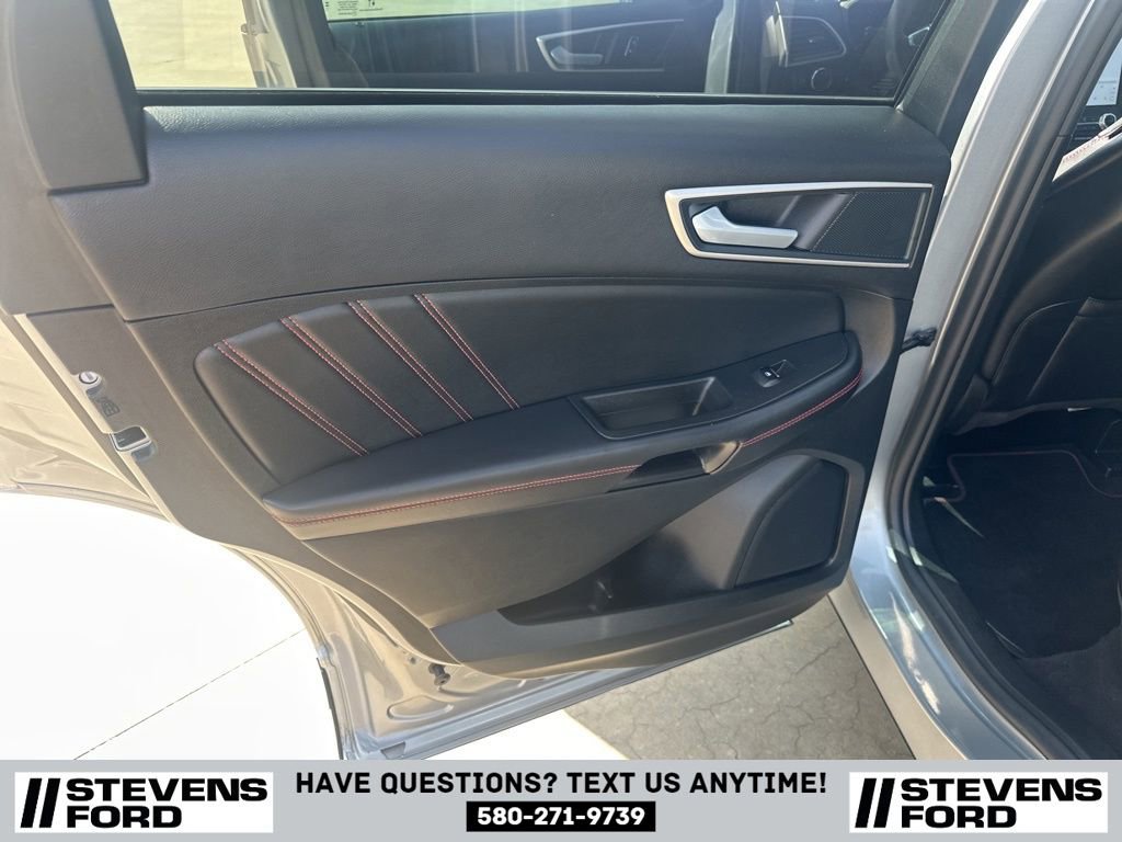 Used 2024 Ford Edge ST-Line image 34