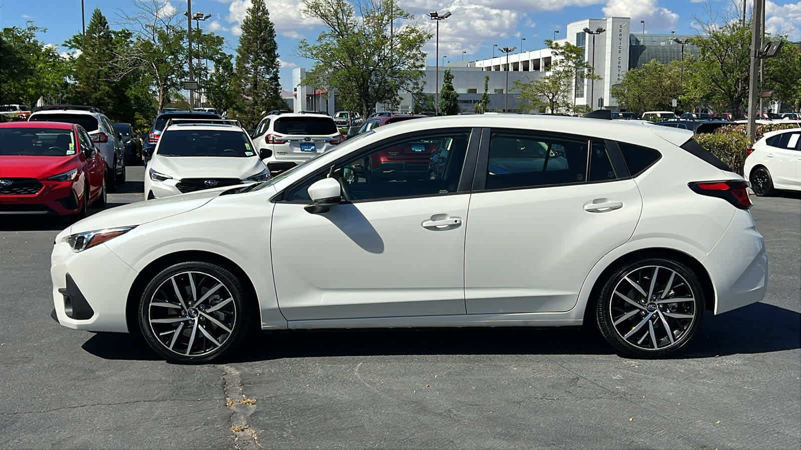 Certified 2024 Subaru Impreza 2.0i Sport AWD/4WD image 9