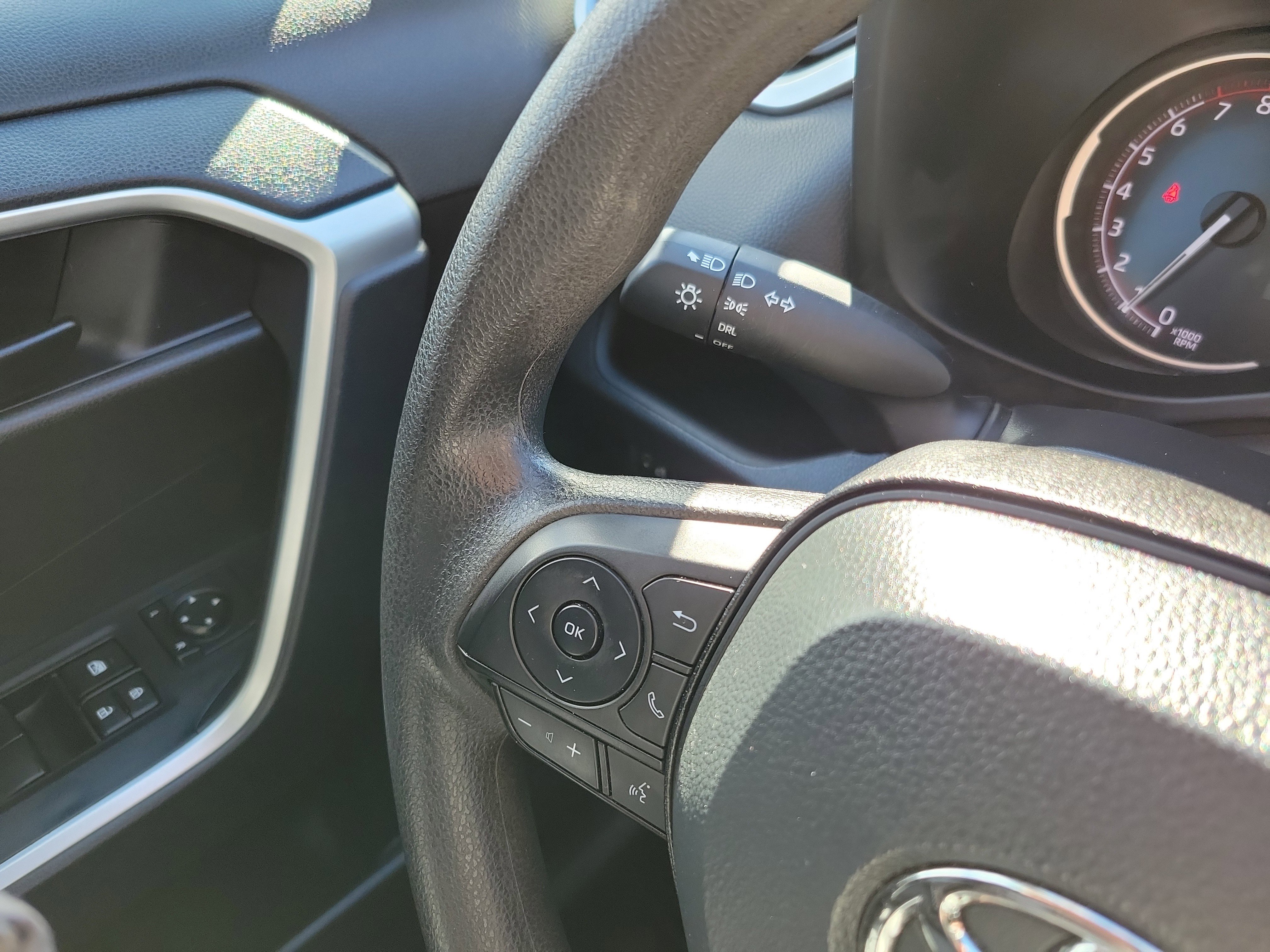 Certified 2024 Toyota RAV4 LE image 24