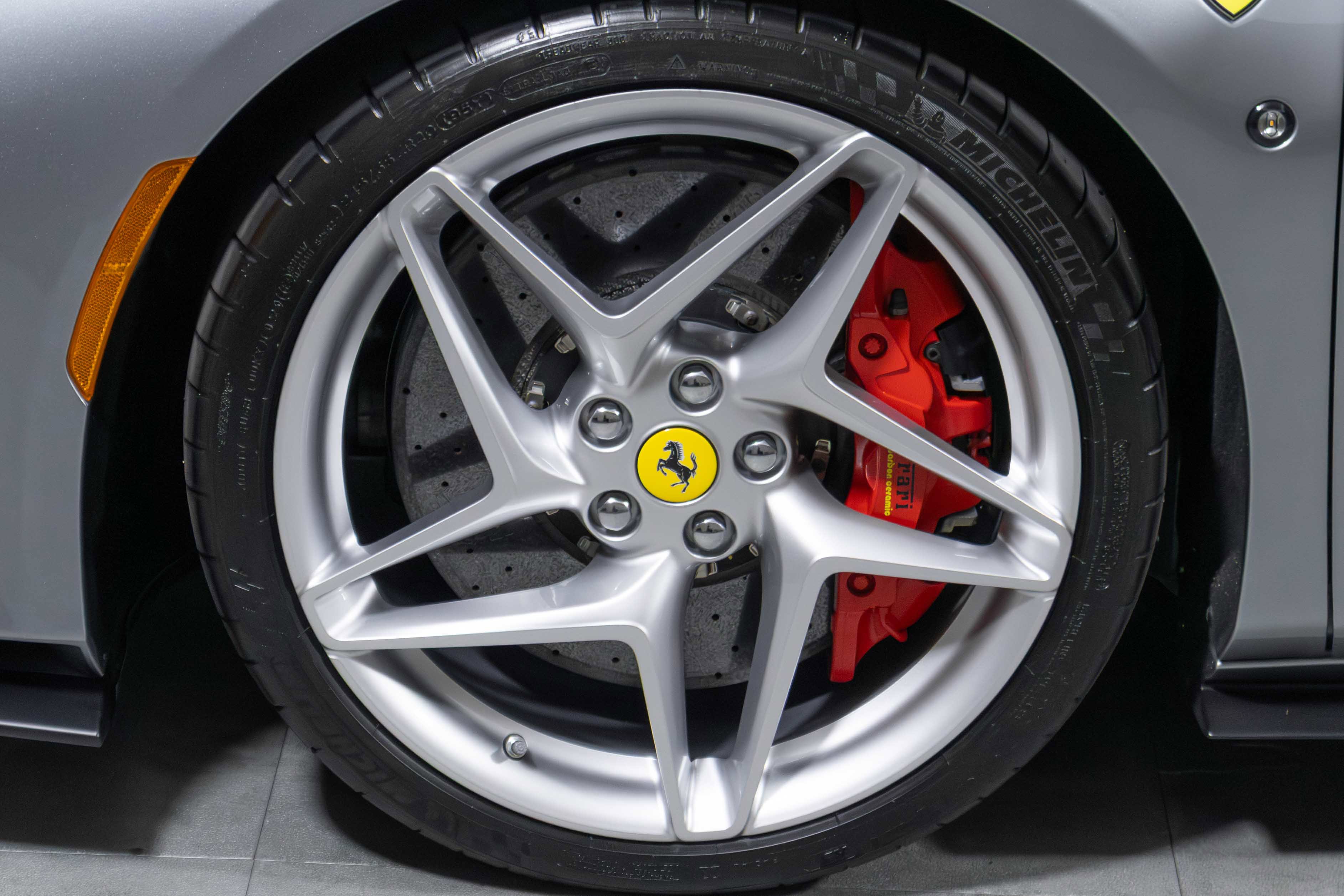 Used 2023 Ferrari F8 Tributo image 23
