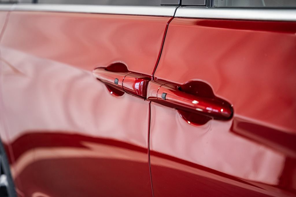 New 2026 Chrysler Pacifica Pinnacle image 17