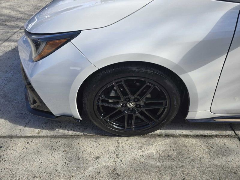 Used 2021 Toyota Corolla SE image 9