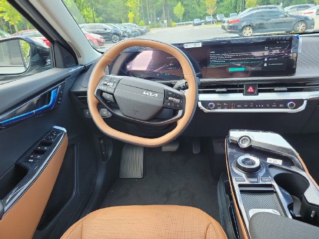 New 2026 Kia EV6 Wind RWD image 7