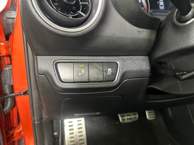 Used 2023 Kia Forte GT-Line image 19