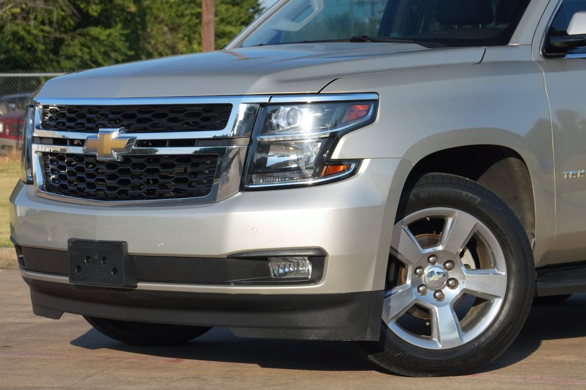 Used 2017 Chevrolet Tahoe LT w/ Luxury Package RWD image 22