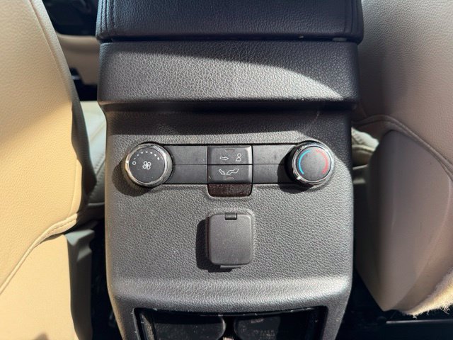 Used 2017 Ford Explorer XLT w/ Equipment Group 202A FWD image 25