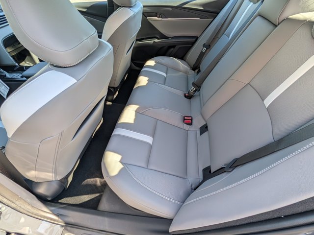 Used 2026 Toyota Camry SE FWD image 17