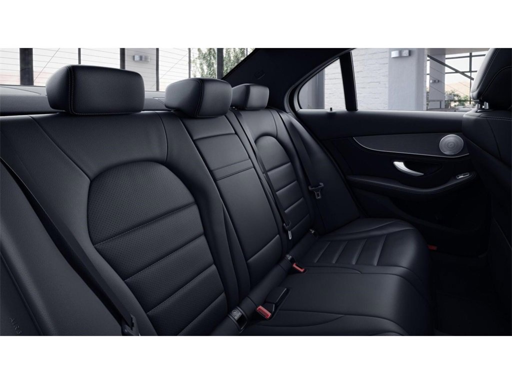 Used 2021 Mercedes-Benz C 300 4MATIC Sedan image 5