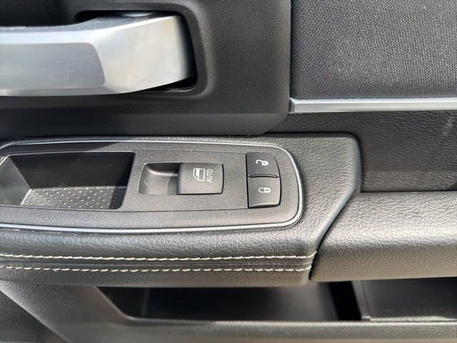 Used 2024 RAM 3500 Big Horn AWD/4WD image 15