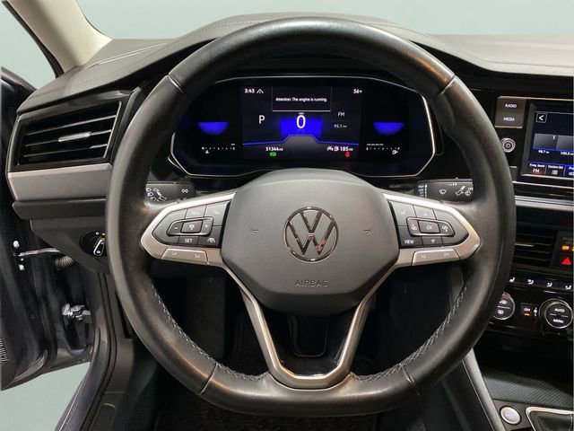 Used 2022 Volkswagen Jetta SE FWD image 13