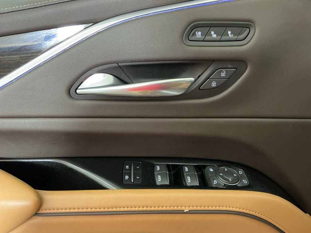 Used 2021 Cadillac Escalade Sport w/ Driver Assist Tech Package image 18