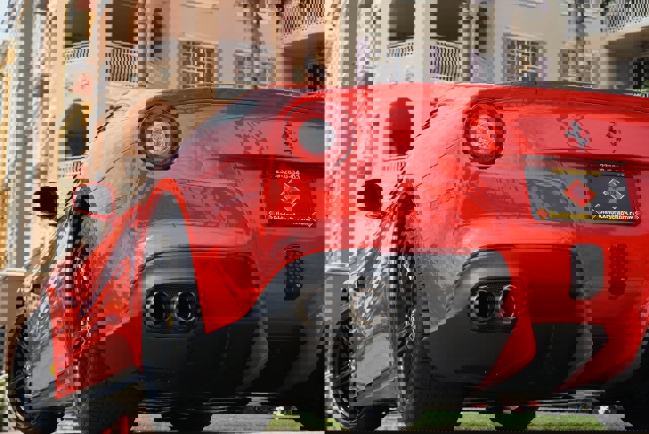 Used 2016 Ferrari F12 Berlinetta image 38