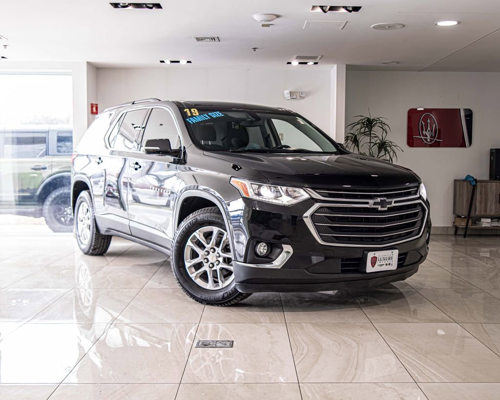 Used 2019 Chevrolet Traverse LT w/ LPO, Floor Liner Package image 5