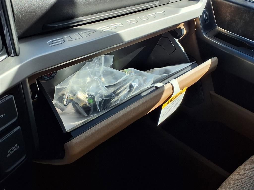 New 2026 Ford F350 XLT w/ XLT Premium Package image 13