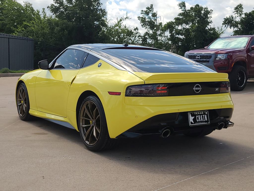 Certified 2023 Nissan Z w/ Floor Mat Package (L93) RWD image 2