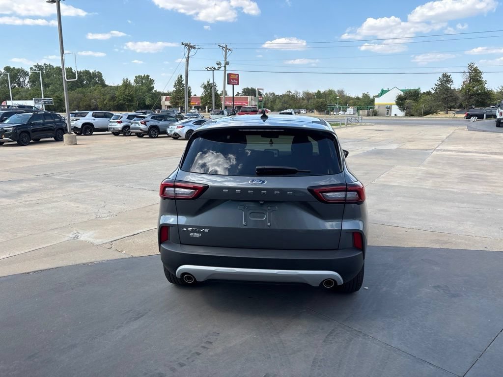 Used 2025 Ford Escape Active FWD image 4