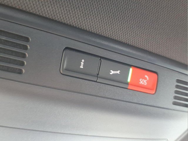 Certified 2025 Volkswagen Jetta Sport FWD image 22