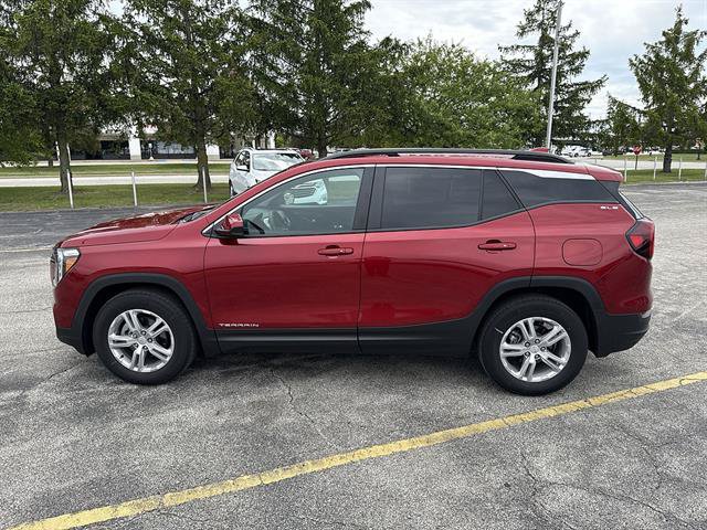 Certified 2023 GMC Terrain SLE w/ Driver Convenience Package FWD image 52