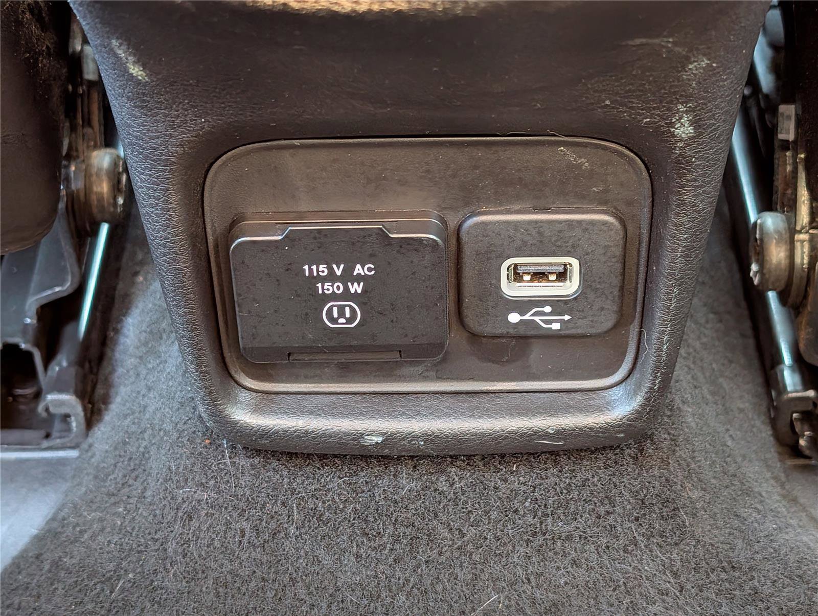 Used 2018 Jeep Compass Trailhawk image 16