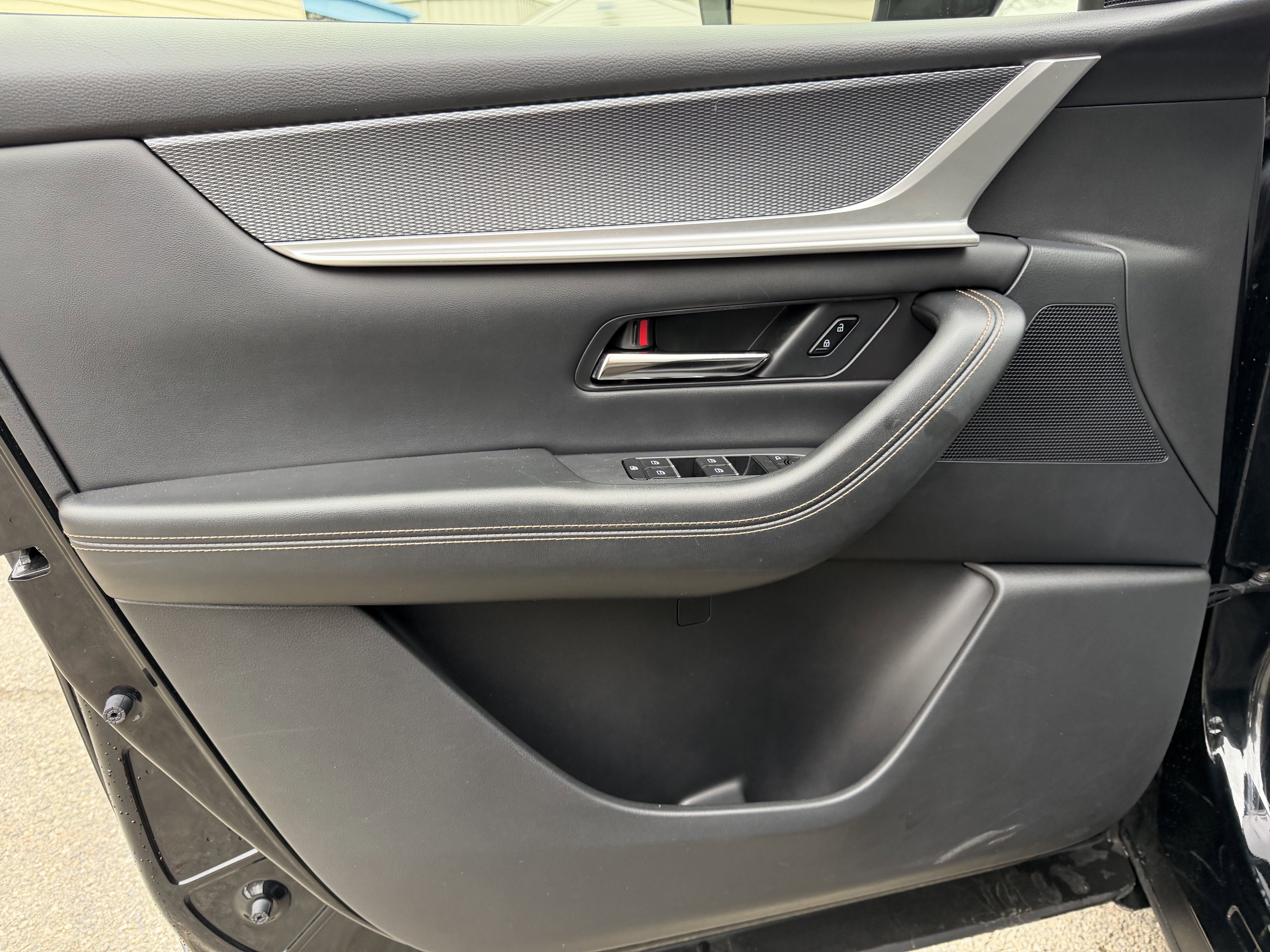 Used 2025 MAZDA CX-90 3.3 Turbo w/ Preferred Package image 13