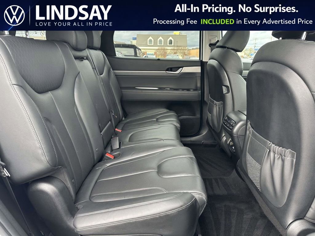 Used 2022 Hyundai Palisade SEL w/ 8P Bench Seat Package FWD image 13