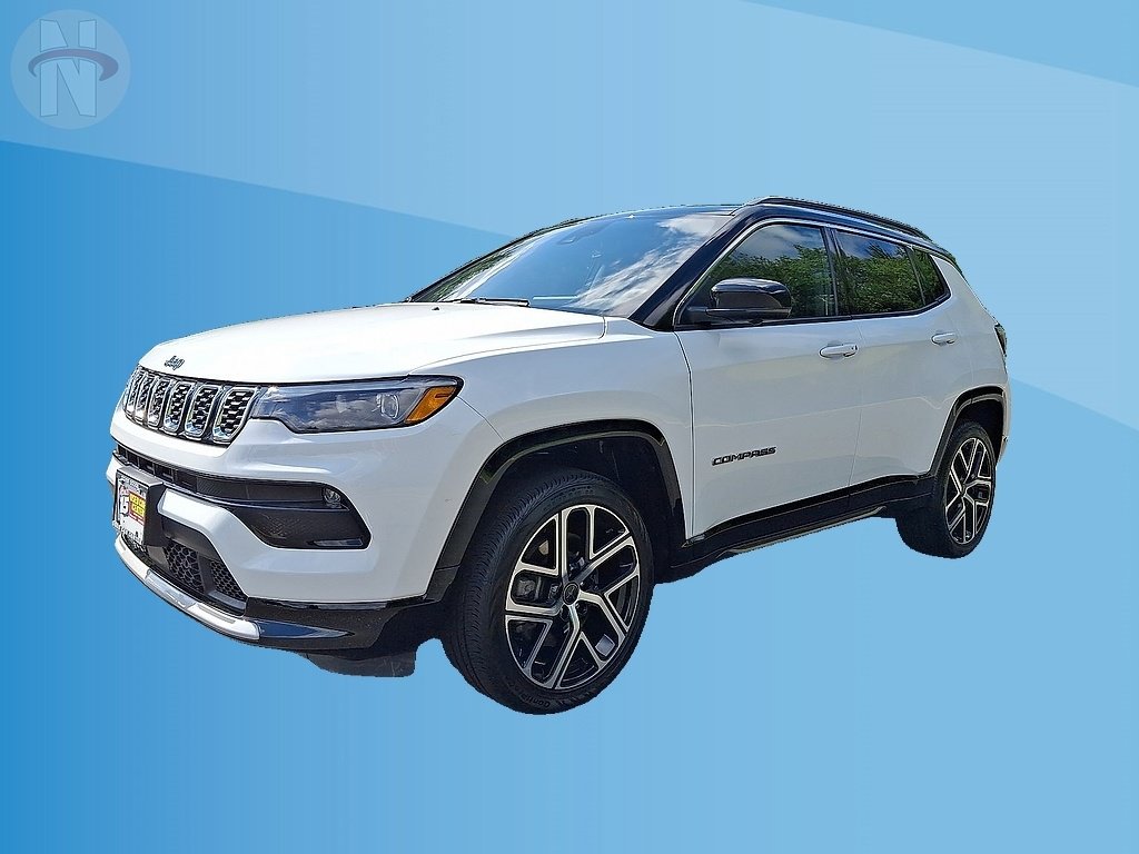 Used 2025 Jeep Compass Limited w/ Elite Group AWD/4WD image 10
