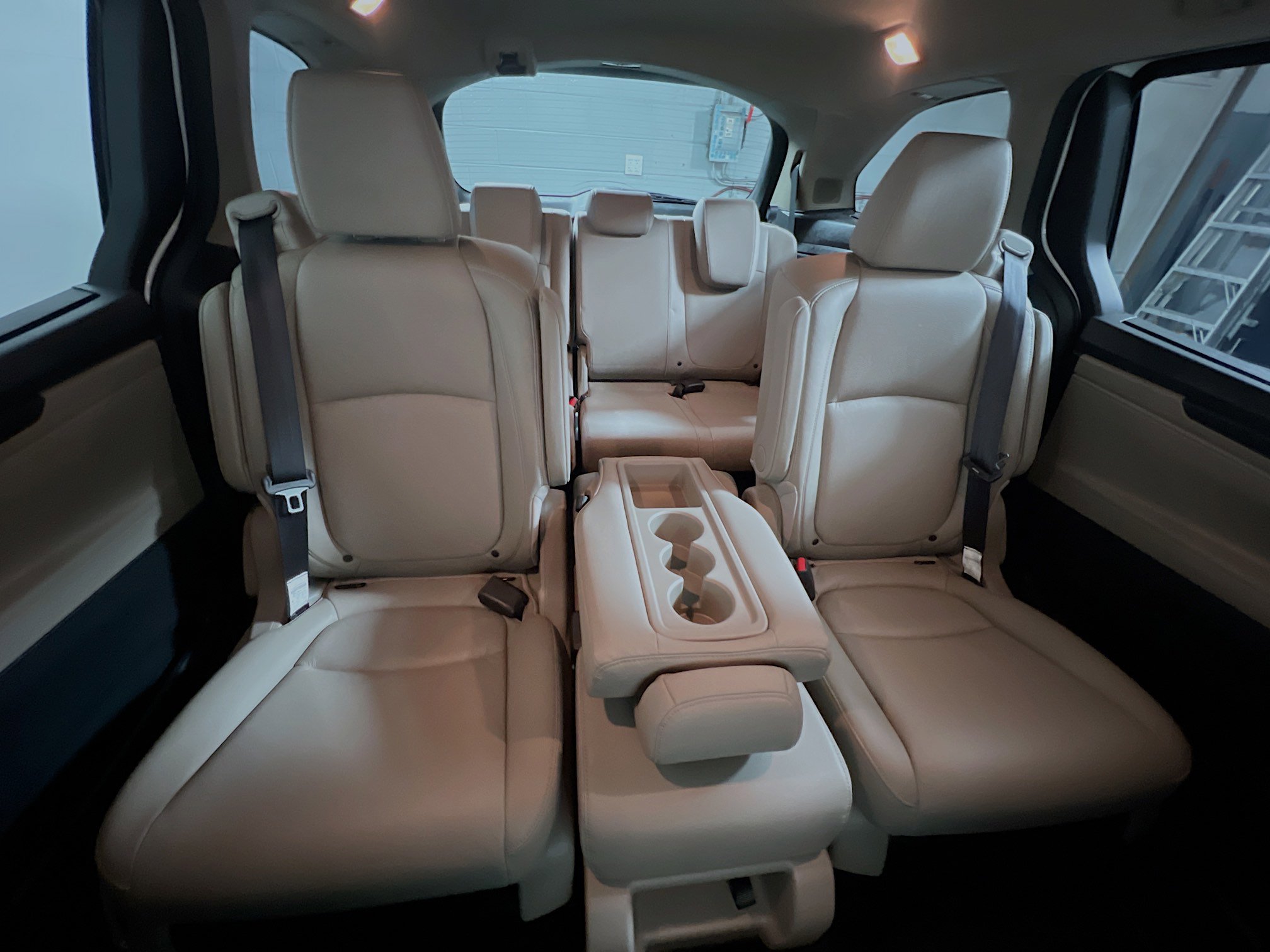 Used 2018 Honda Odyssey Elite image 33