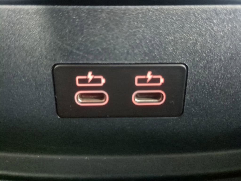 Used 2021 BMW 330i Sedan w/ Convenience Package image 16