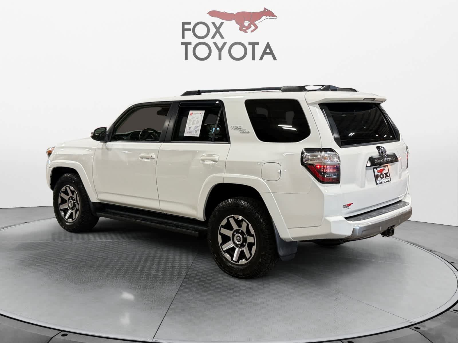 Used 2020 Toyota 4Runner TRD Off-Road Premium w/ Moonroof Package AWD/4WD image 4