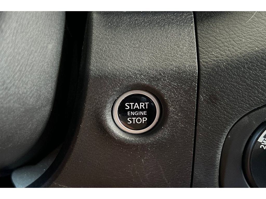 Used 2023 Nissan Frontier PRO-4X w/ Pro-4X Premium Package image 22